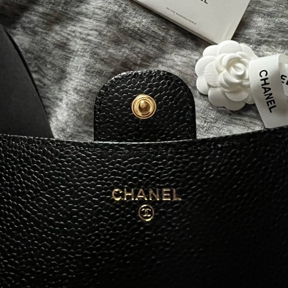 CHANEL LONG CLASSIC FLAP WALLET CAVIAR SKIN CC LOGO - Picture 11 of 11